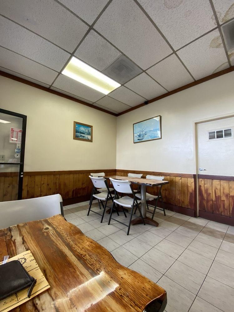 Long Beach - England Fish & Chips restaurant