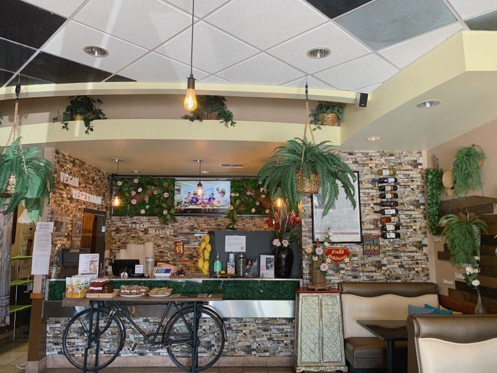 Santa Clarita - Thai Chefs Restaurant - Santa Clarita restaurant