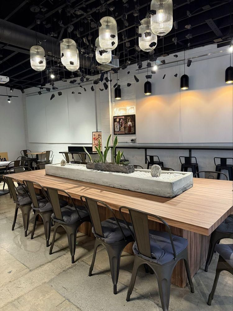 Los Angeles - Guzzu Bento-ya restaurant