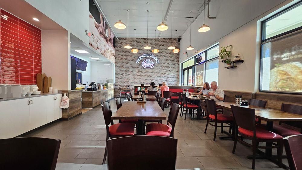 Huntington Beach - Juicy Dumpling Factory restaurant