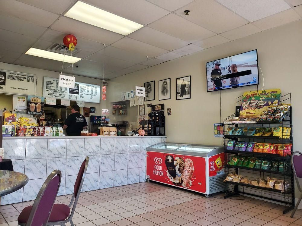 San Gabriel - Pulciano's Deli & Cafe restaurant
