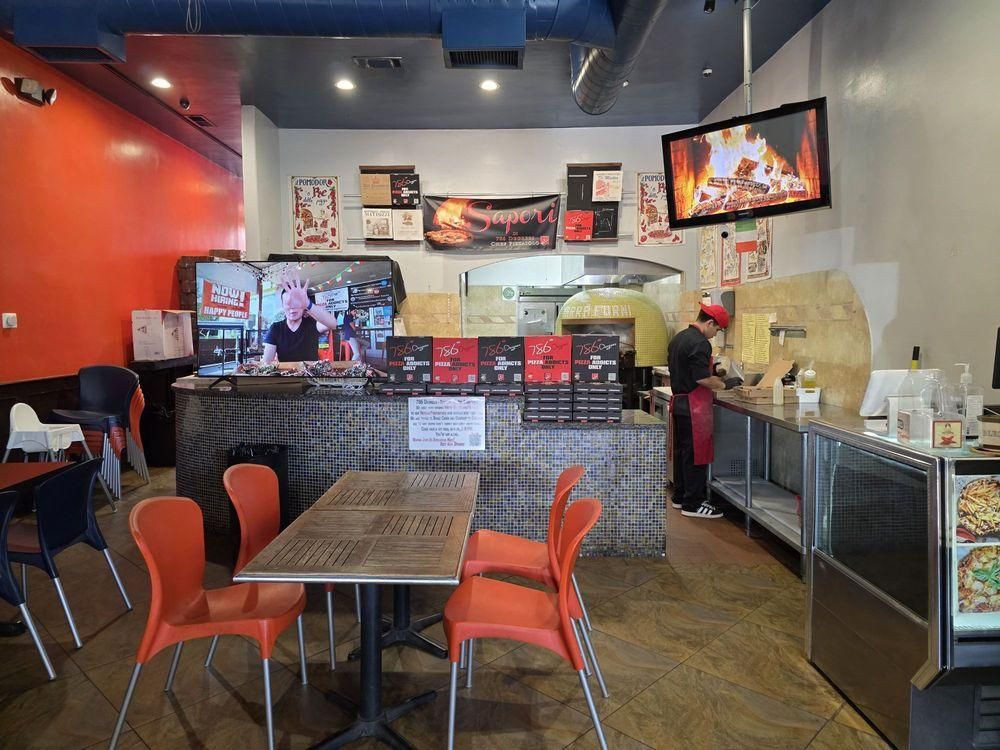 Los Angeles - 786 Degrees Pizza - Los Angeles restaurant