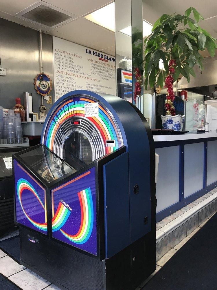 Los Angeles - La Flor Blanca restaurant