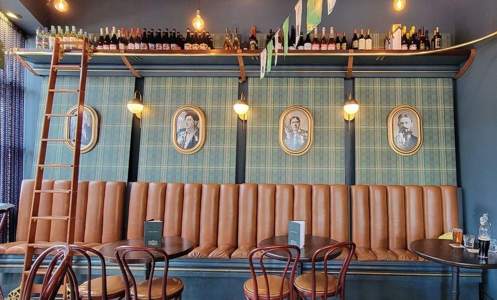 Culver City - The Auld Fella restaurant