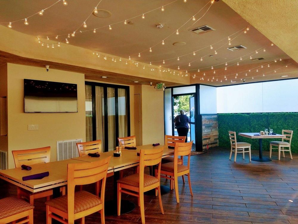 Burbank - Olives Bistro restaurant