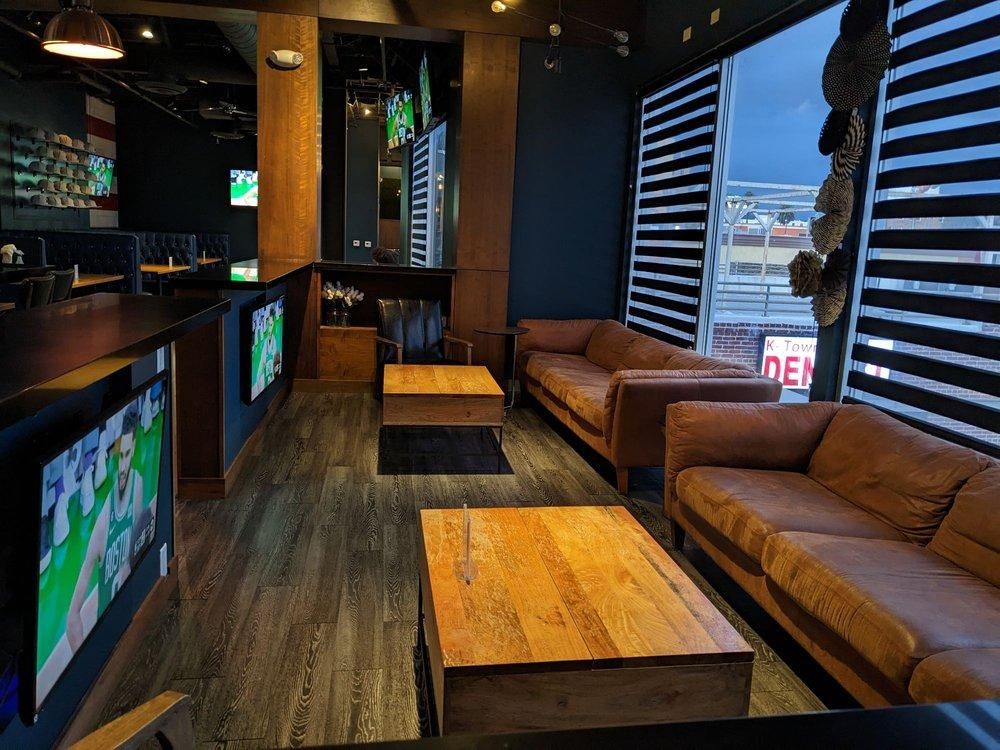 Los Angeles - Laces restaurant