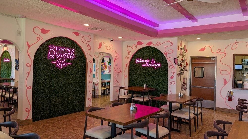 Placentia - Madres Brunch restaurant