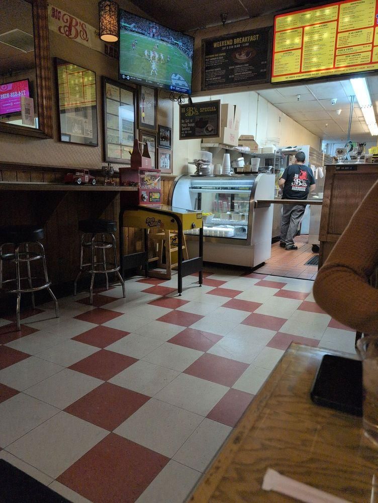 Fullerton - Big B's Barbecue restaurant