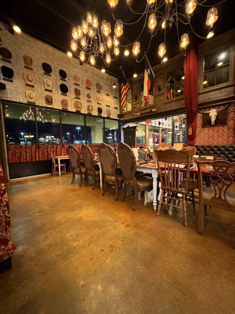 La Habra - Ruby Red's BBQ restaurant