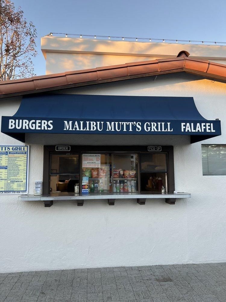 Malibu - Malibu Mutts Grill restaurant
