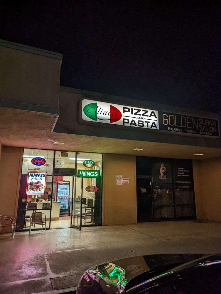Lakewood - Aliacci Pizza & Pasta restaurant