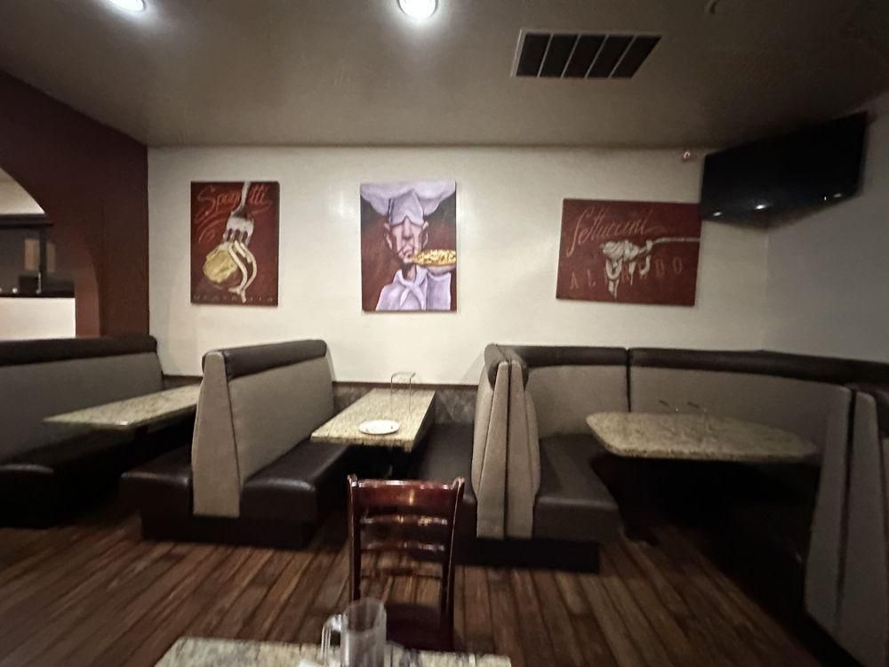 Alhambra - Angelo's Italian Restaurant & Pizzeria restaurant