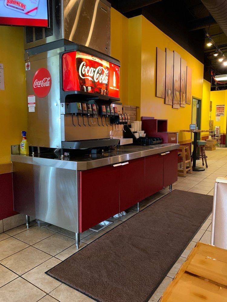 Covina - Bronco's Grill Express restaurant