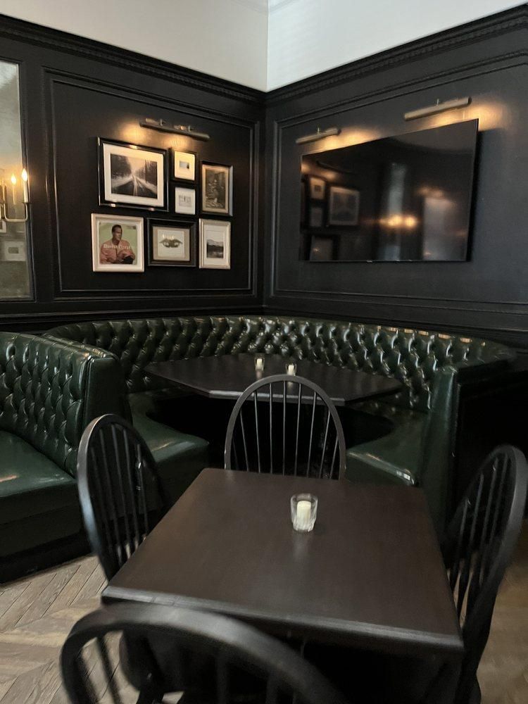 Los Angeles - The Black Cat restaurant