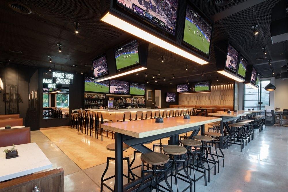 Los Angeles - General Admission Kitchen + Bar restaurant