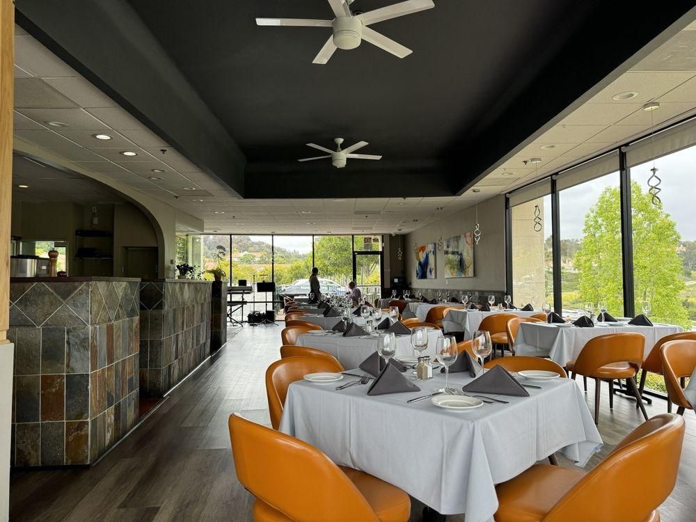 Laguna Niguel - Legends Seafood & Steakhouse restaurant
