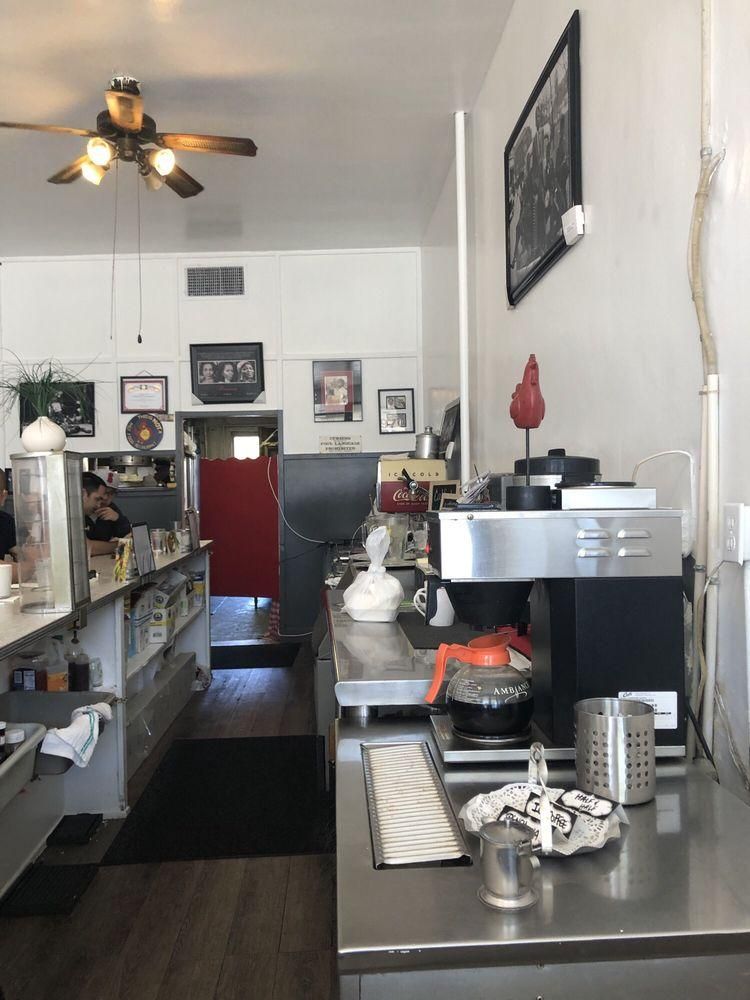 Altadena - The Little Red Hen Coffee Shop restaurant