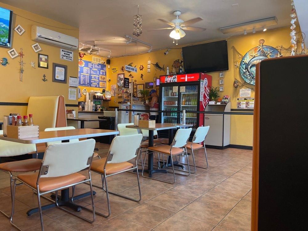 West Covina - Mariscos "El Güero" restaurant