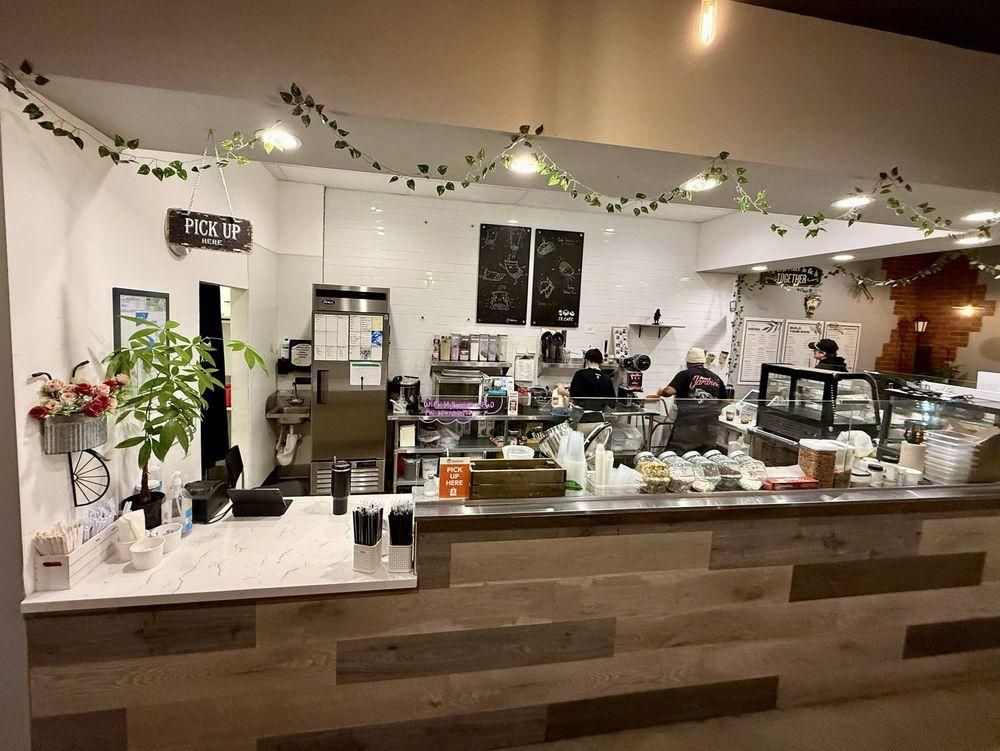 Burbank - TK Cafe restaurant