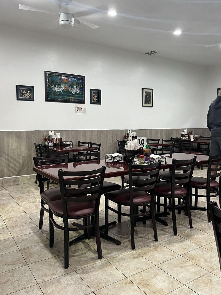 Anaheim - Thanh Binh Restaurant (Phở) restaurant