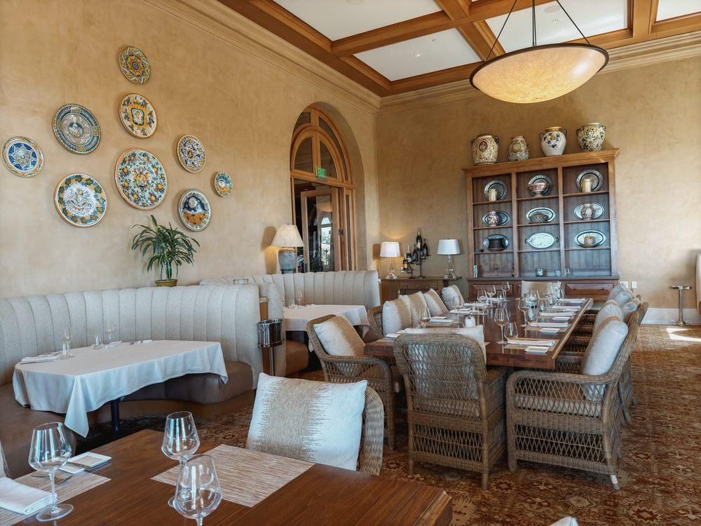 Newport Beach - Pelican Grill restaurant