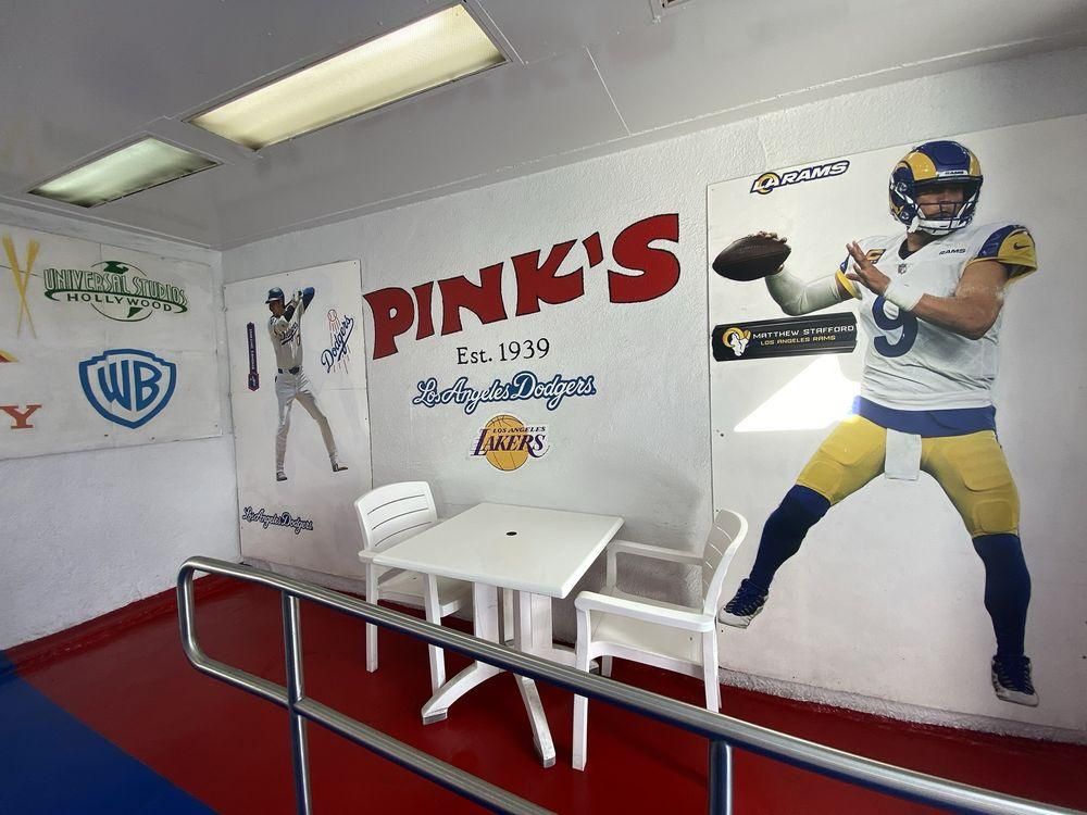 Los Angeles - Pink's Hot Dogs restaurant