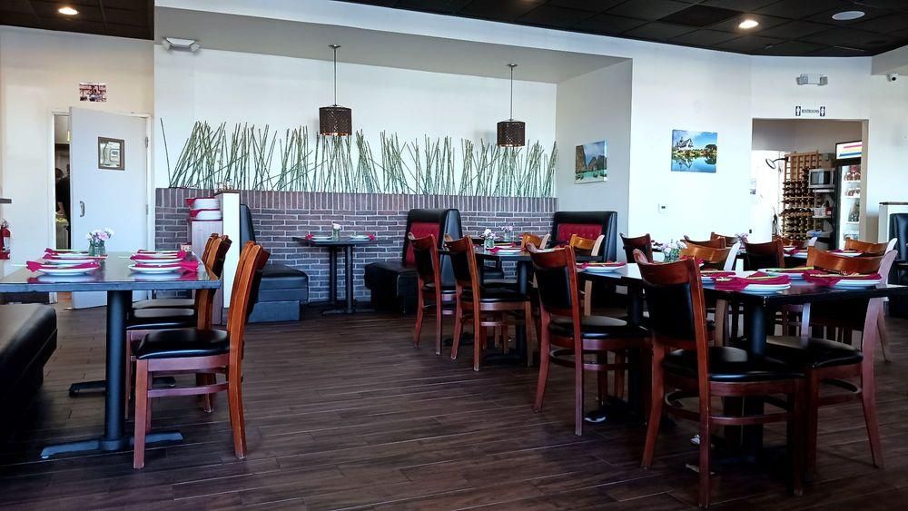 West Hills - Thai Fusion Bistro restaurant