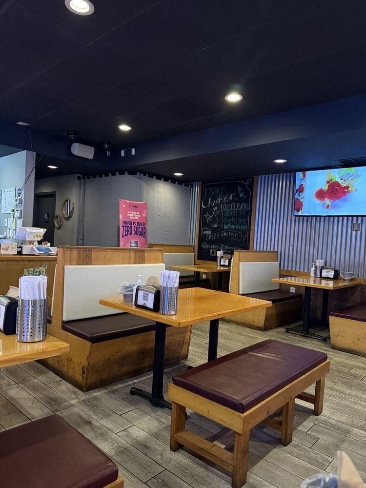Artesia - Bunker21 Chicken & bbq restaurant