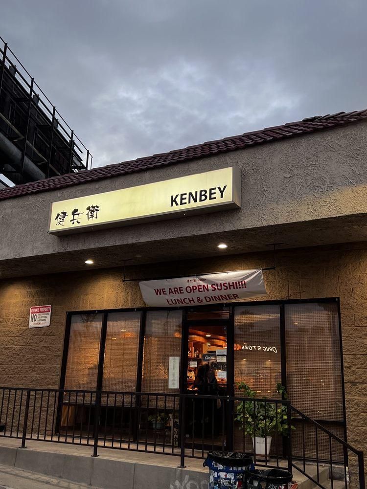 Los Angeles - Kenbey Sushi restaurant