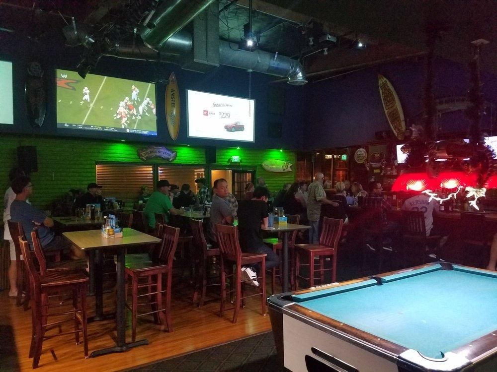Huntington Beach - Marlin Bar & Grill restaurant