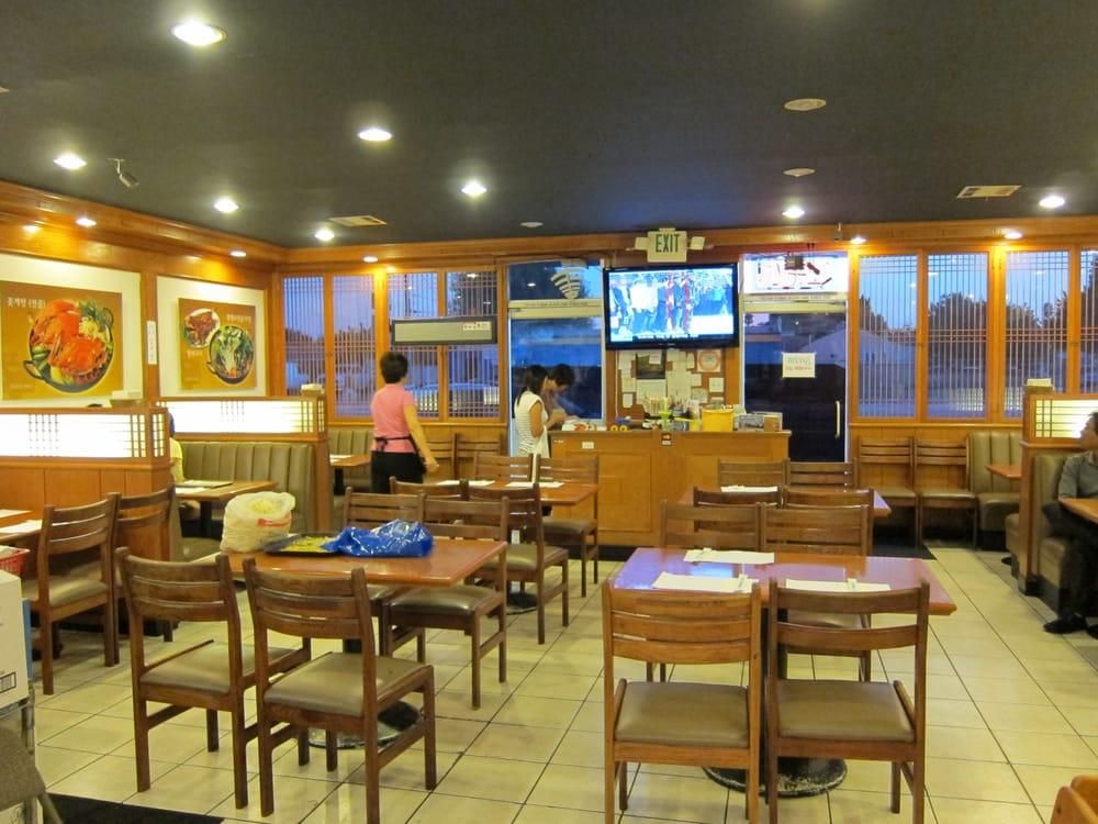 Buena Park - Delicious Table restaurant