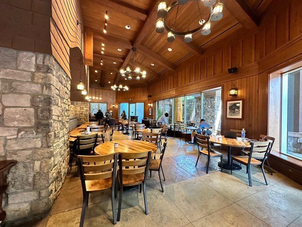 Anaheim - GCH Craftsman Bar restaurant