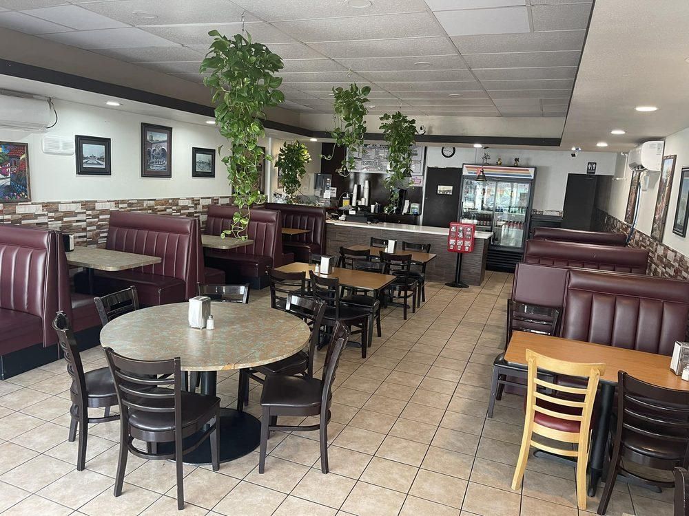 Los Angeles - El Guero Tortas Ahogadas restaurant