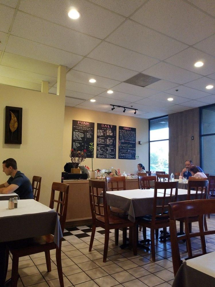 Santa Clarita - Pink Salt Grill Restaurant and Catering restaurant