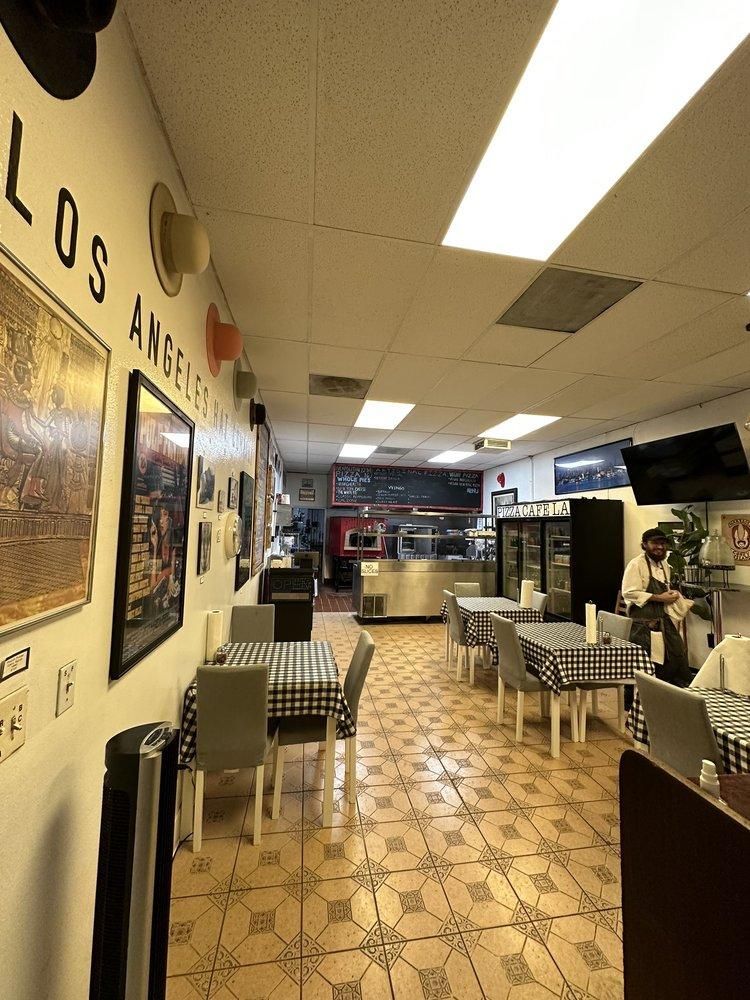Los Angeles - Pizza Cafe LA restaurant