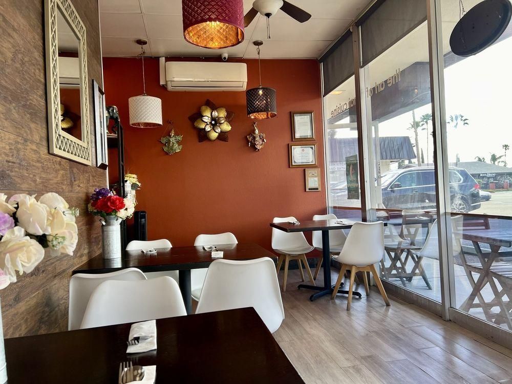 Tustin - Sutha Thai Kitchen restaurant