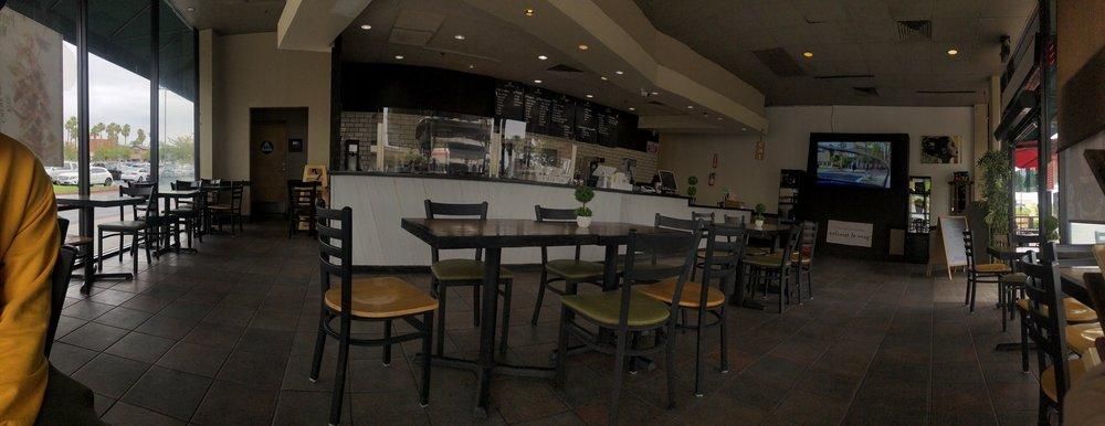 Whittier - Casa de Cafe restaurant