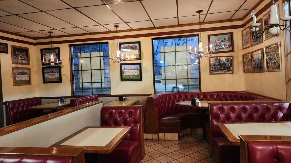 Anaheim - Esperanza Burgers restaurant