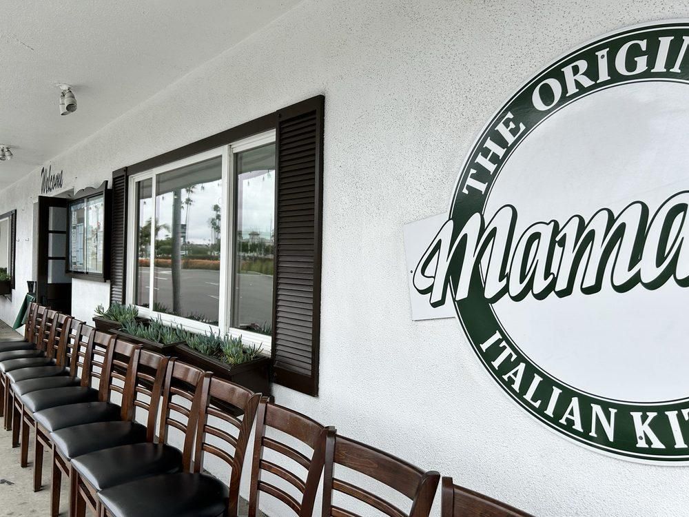 Newport Beach - The Original Mama D's Italian Kitchen restaurant