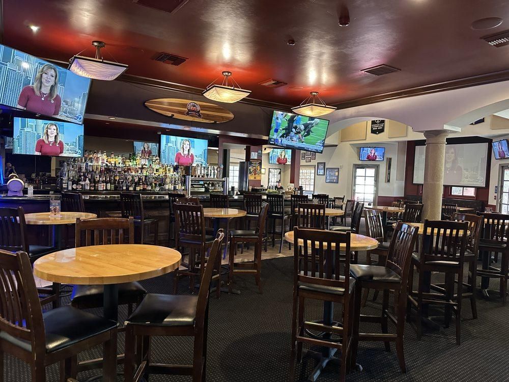 Glendora - Clubhouse 66 restaurant