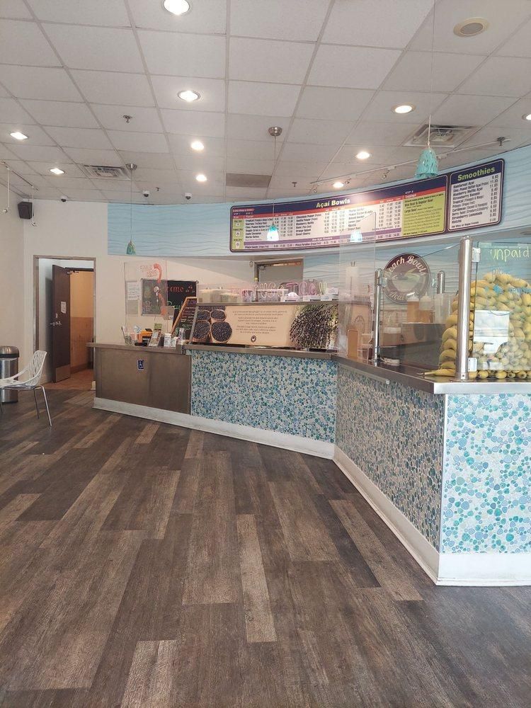 Torrance - Beach Bowls Acai Cafe restaurant