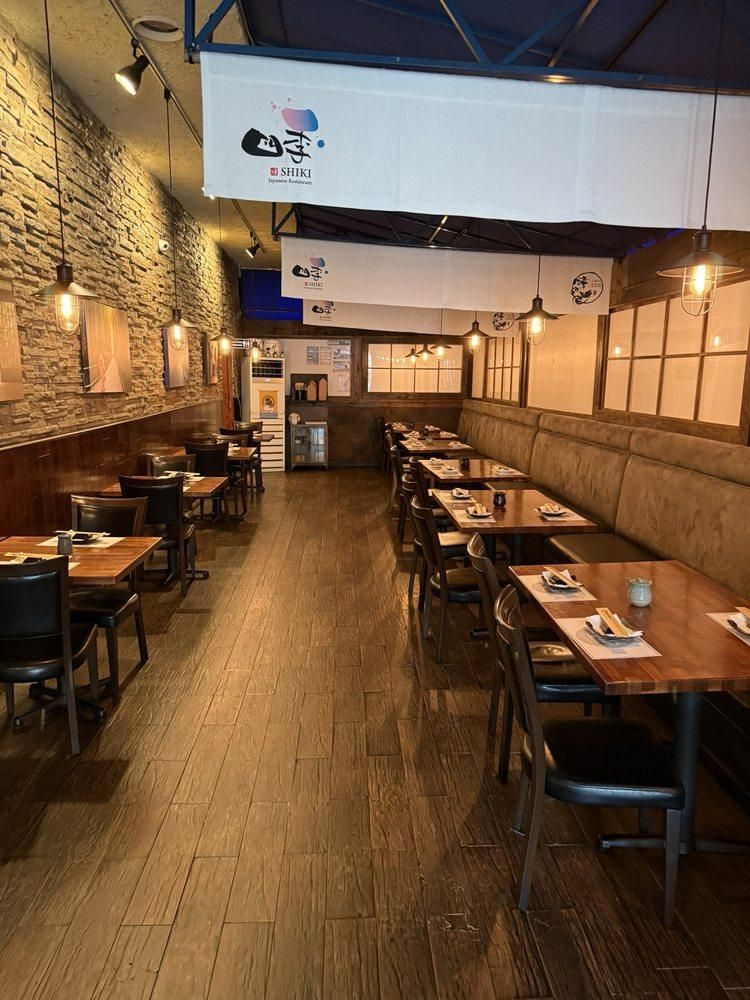 Studio City - Shiki Sushi restaurant