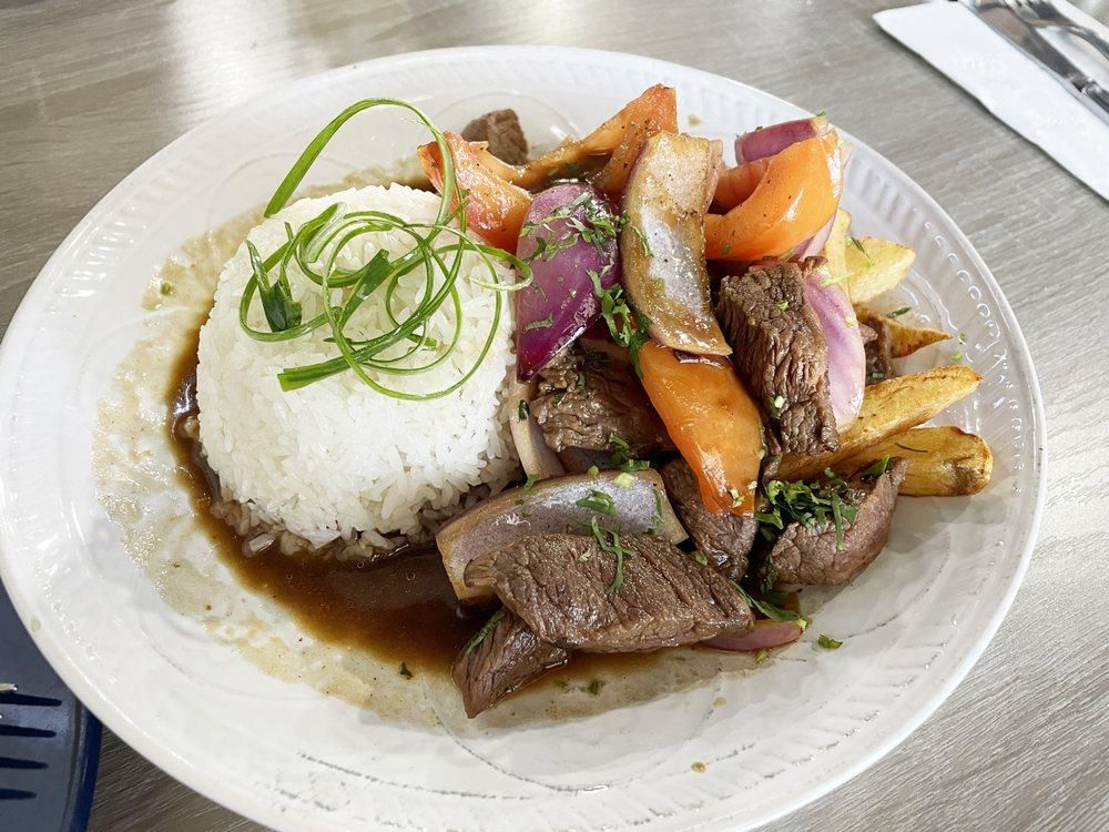 Lomo Saltado dish