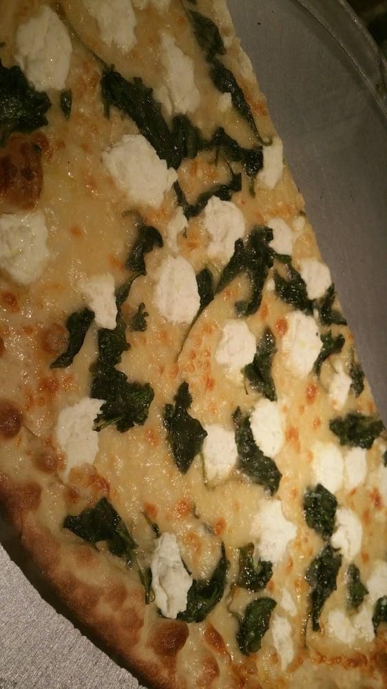 Pizza dish