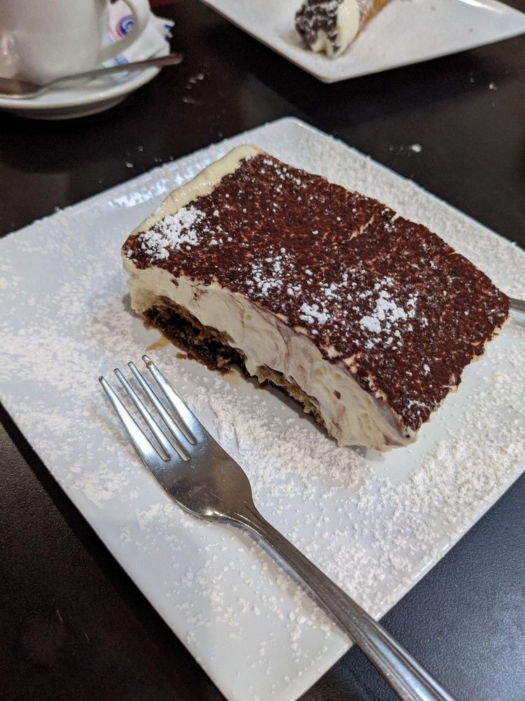 Tiramisu dish