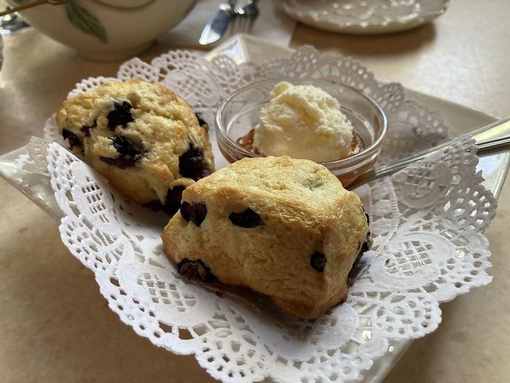 Scones dish