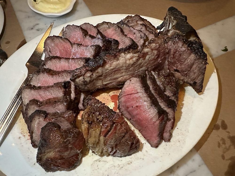Bistecca Alla Fiorentina dish