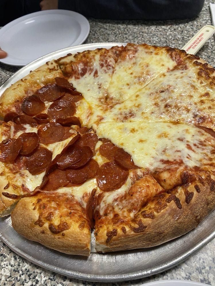 Pizza dish