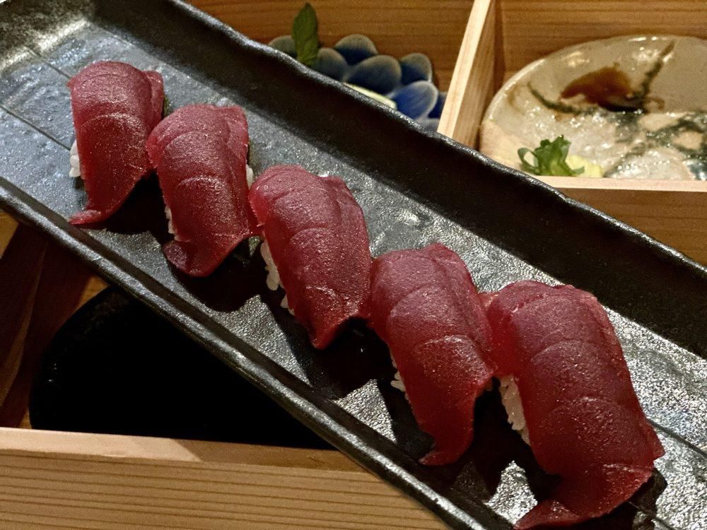 Sushi dish