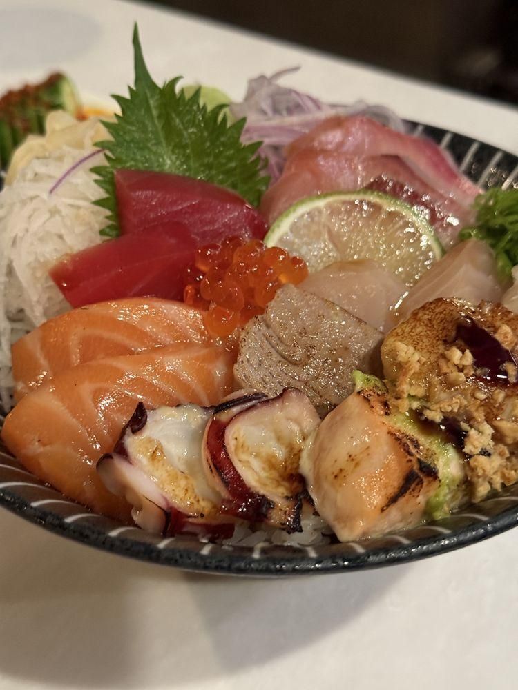 Chirashi Bowls dish